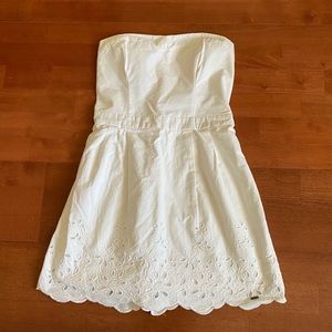 HOLLISTER WHITE DRESS